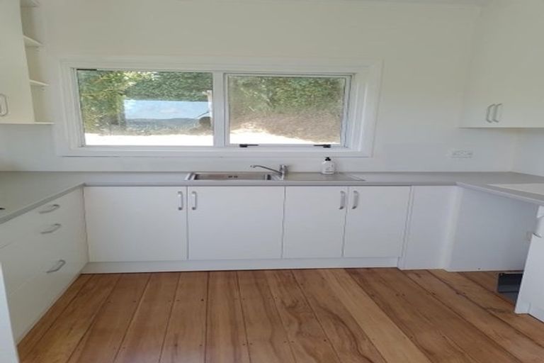 Photo of property in 39 Rangoon Street, Khandallah, Wellington, 6035