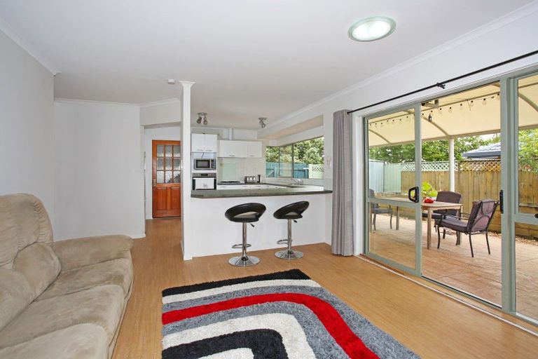 Photo of property in 6 Cottesmore Place, Huntington Park, Auckland, 2013