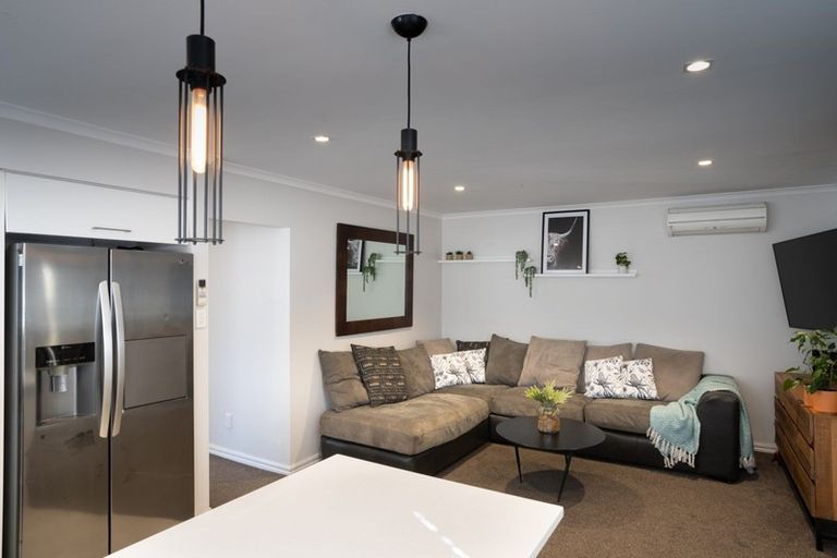 Photo of property in 9 Stacey Place, Woolston, Christchurch, 8062