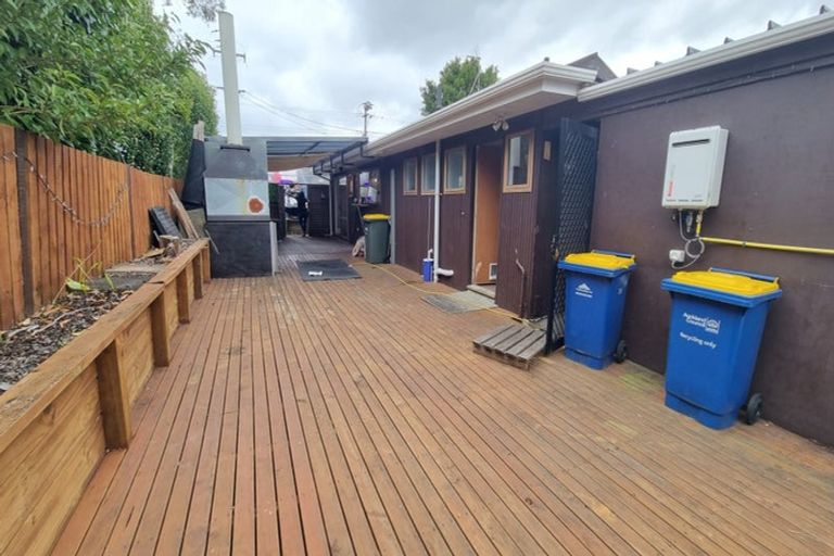 Photo of property in 1 Bishopgate Street, Birkdale, Auckland, 0626
