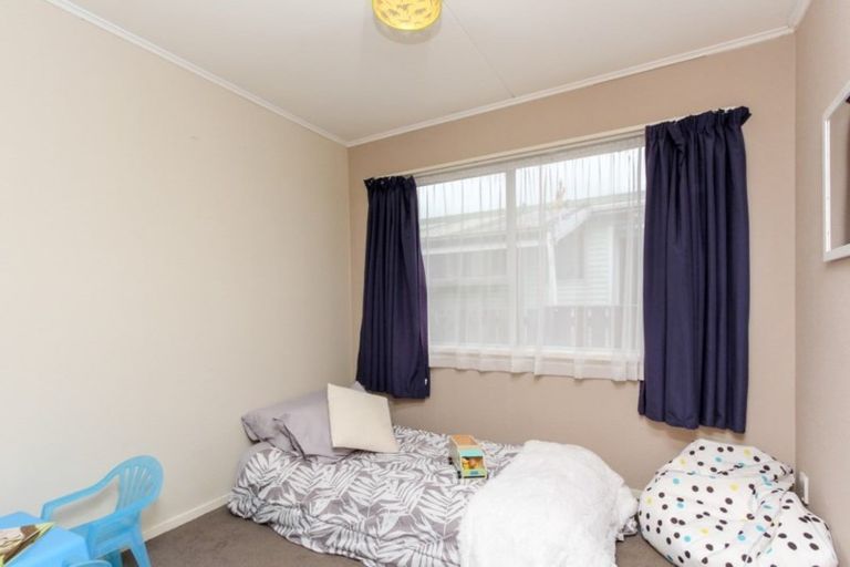 Photo of property in 14 Konini Street, Inglewood, 4330