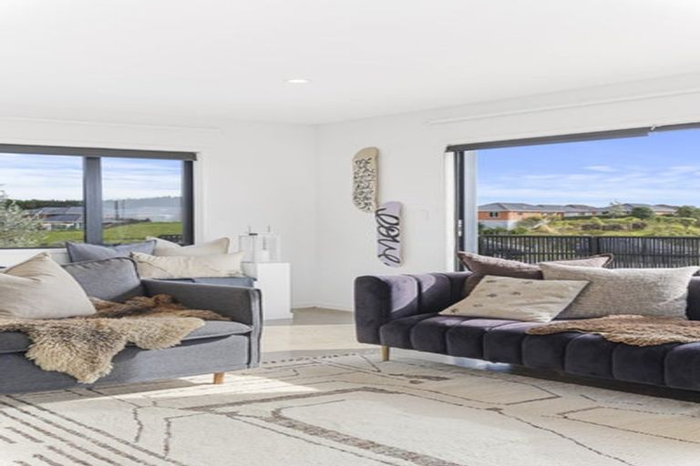 Photo of property in 67 Cyrus Street, Whalers Gate, New Plymouth, 4310