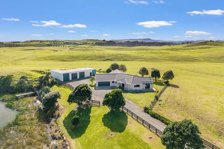 Photo of property in 1200 Redhill Road, Te Kopuru, Dargaville, 0371
