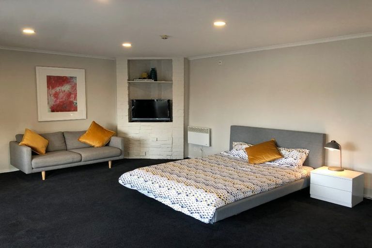 Photo of property in 219u1 The Terrace, Wellington Central, Wellington, 6011