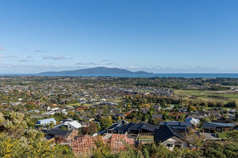 Photo of property in 24 Wilson Way, Waikanae, 5036