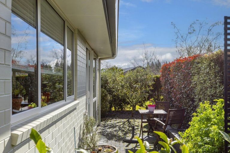 Photo of property in 53 Chateau Crescent, Rangatira Park, Taupo, 3330