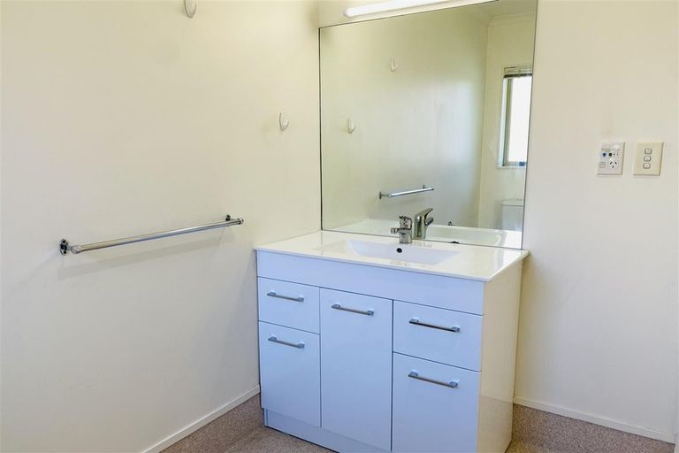 Photo of property in 66unit Kawaha Point Road, Kawaha Point, Rotorua, 3010