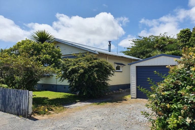 Photo of property in 43 Milton Road, Greymouth, 7805
