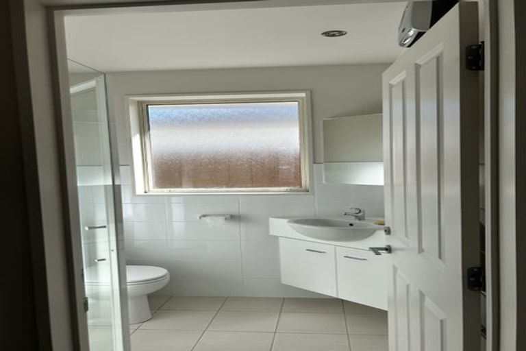 Photo of property in 1/292 Halswell Road, Halswell, Christchurch, 8025