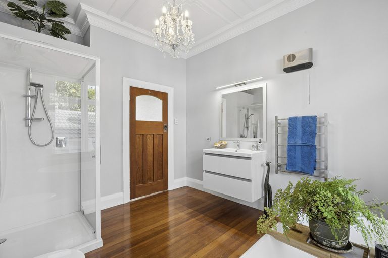 Photo of property in 39 Lonsdale Street, Belleknowes, Dunedin, 9011
