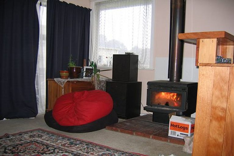 Photo of property in 8 Mark Avenue, Paparangi, Wellington, 6037