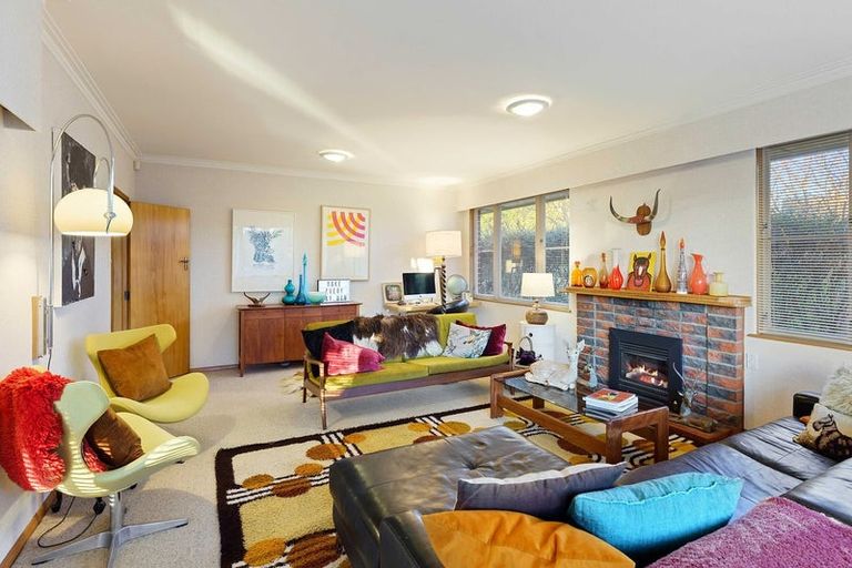 Photo of property in 11 Iti Grove, Waikanae, 5036