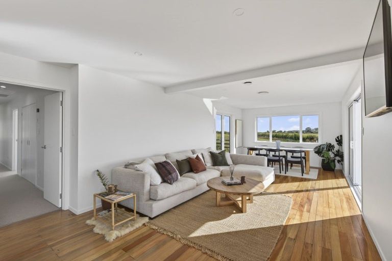 Photo of property in 29 Matarikoriko Road, Brixton, Waitara, 4382
