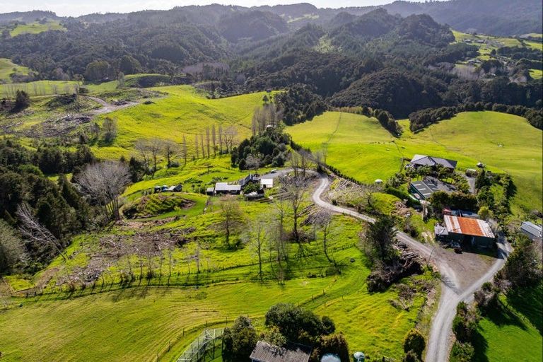 Photo of property in 181a Old Parua Bay Road, Abbey Caves, Whangarei, 0175