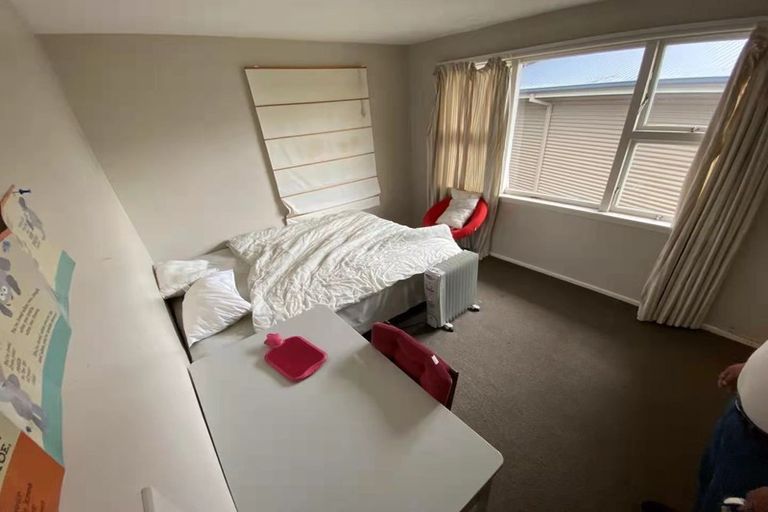 Photo of property in 66 Staveley Street, Avonhead, Christchurch, 8042