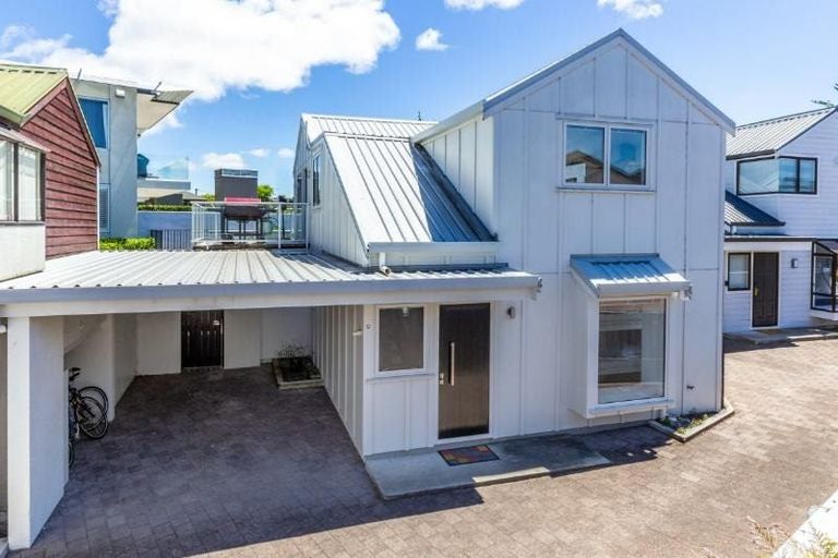 Photo of property in 112 Lake Terrace, Taupo, 3330