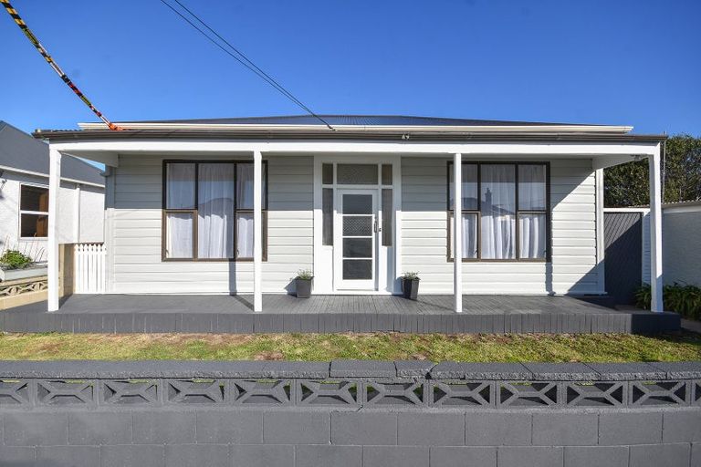 Photo of property in 76 Moreau Street, Saint Kilda, Dunedin, 9012