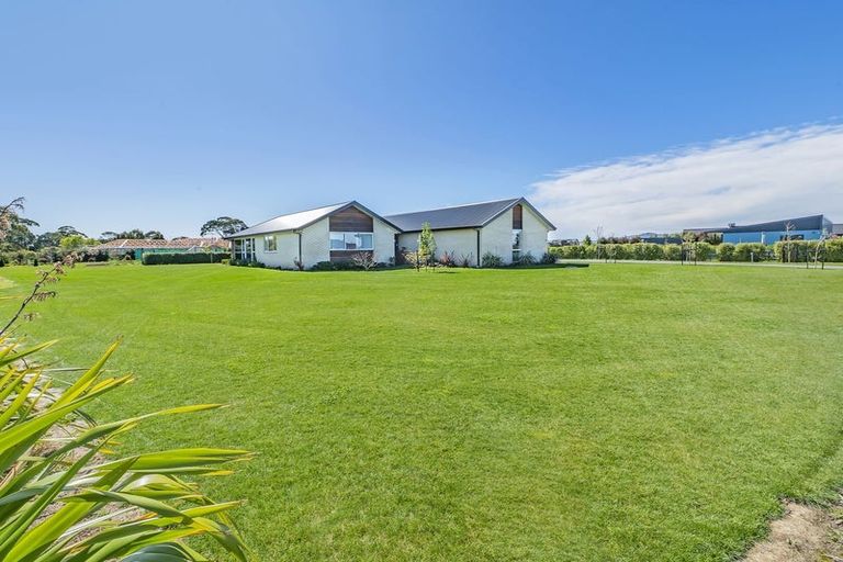 Photo of property in 56 Verdeco Boulevard, Lincoln, 7608