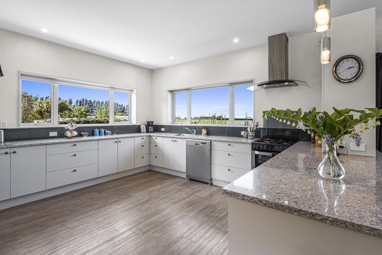 Photo of property in 152 Deans Road, Darfield, 7571