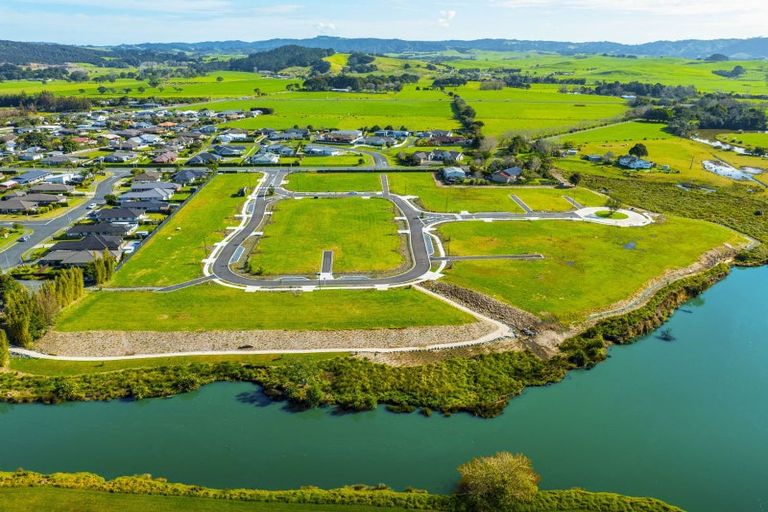 Photo of property in 38 Ferry Road, Waipu, 0510