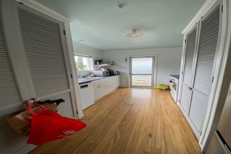 Photo of property in 27 Glen Avenue, Papatoetoe, Auckland, 2025