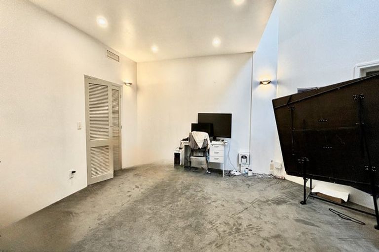 Photo of property in 9 Selkirk Way, Karori, Wellington, 6012