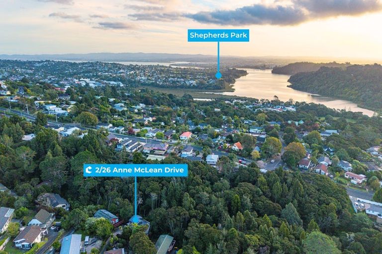 Photo of property in 2/26 Anne Mclean Drive, Bayview, Auckland, 0629