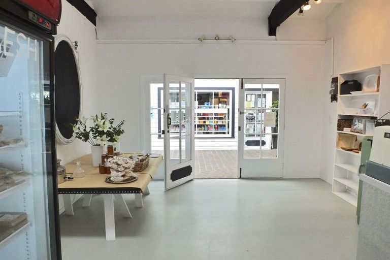 Photo of property in 2a Riverside Drive, Waiuku, 2123