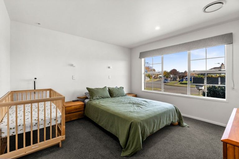 Photo of property in 7 Wainscott Street, Greenmeadows, Napier, 4112