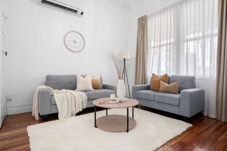 Photo of property in 6 Johnson Street, Dinsdale, Hamilton, 3204