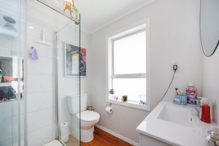 Photo of property in 50 Sheffield Street, Awapuni, Palmerston North, 4412