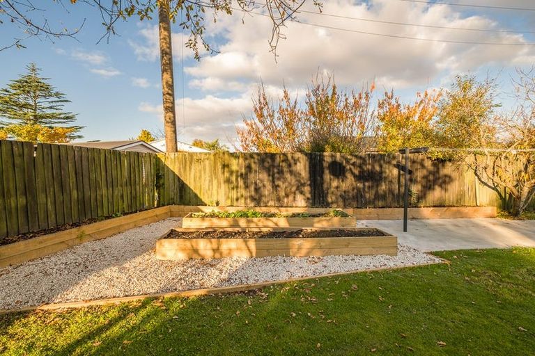 Photo of property in 12 Bainton Street, Bishopdale, Christchurch, 8053