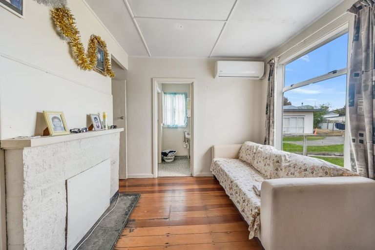 Photo of property in 315 Southampton Street East, Hastings, 4122