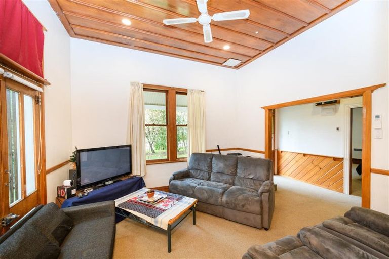 Photo of property in 78 Pukepapa Road, Marton, 4710
