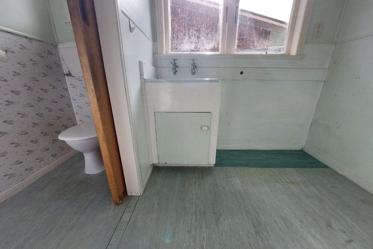 Photo of property in 11 Keegan Drive, Massey, Auckland, 0614