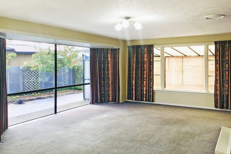Photo of property in 4 Fairford Street, Bishopdale, Christchurch, 8053