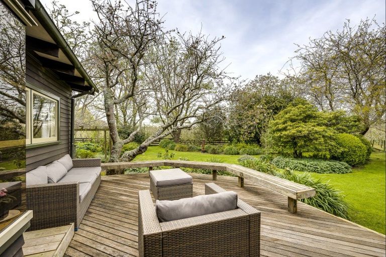 Photo of property in 210 Raupare Road, Twyford, Hastings, 4175