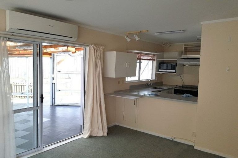Photo of property in 7 The Marlinspike, Whitby, Porirua, 5024