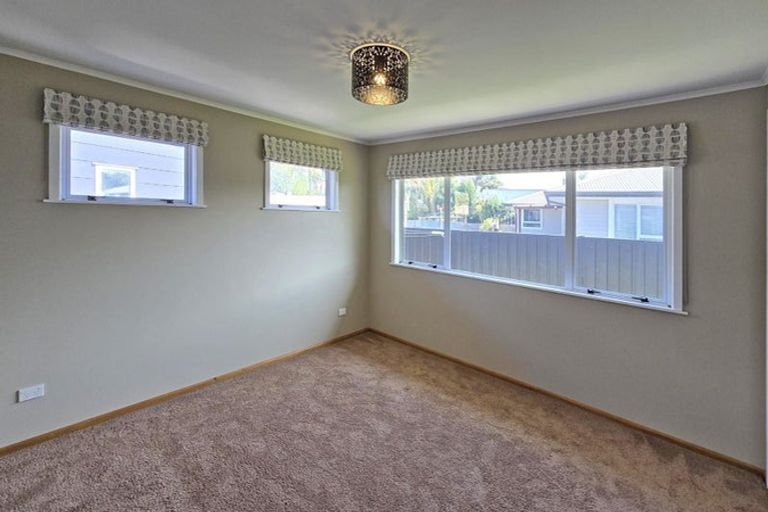 Photo of property in 132 Gloucester Street, Taradale, Napier, 4112