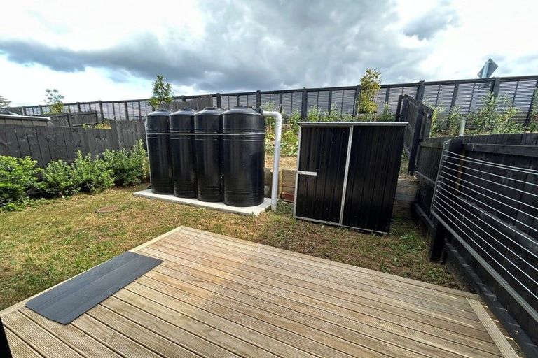 Photo of property in 6 Waikaha Street, Pokeno, 2472