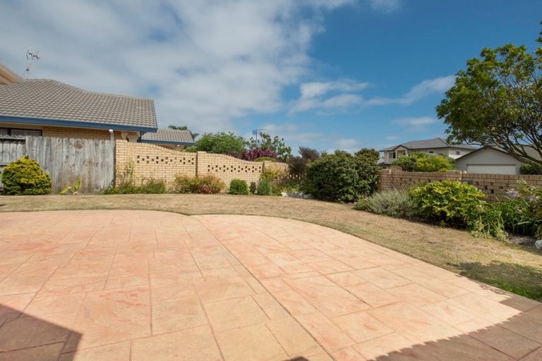 Photo of property in 116 Santa Monica Drive, Papamoa Beach, Papamoa, 3118