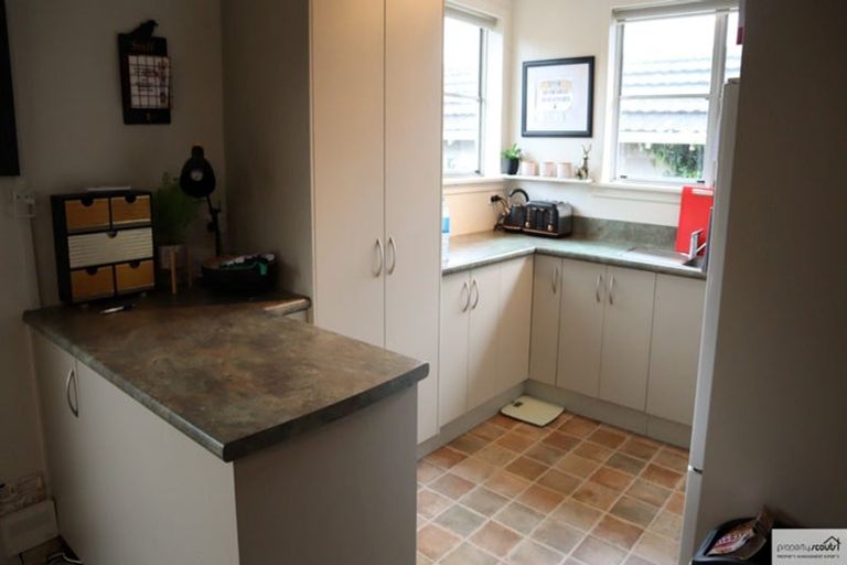 Photo of property in 45a Barrett Street, Westown, New Plymouth, 4310