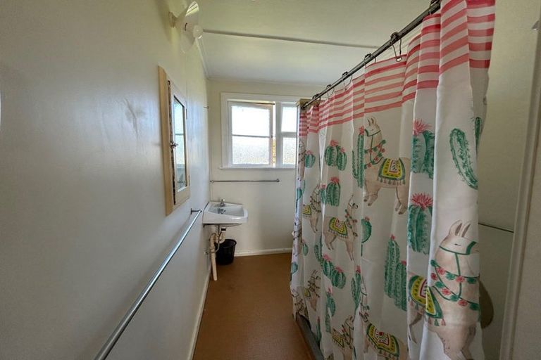 Photo of property in 44- 46 Fonblanque Street, Westport, 7825