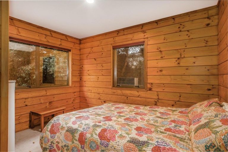 Photo of property in 27 Sailmaker Close, Whitby, Porirua, 5024