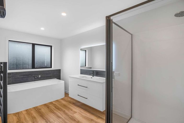 Photo of property in 1 Roach Lane, Amberley, 7481