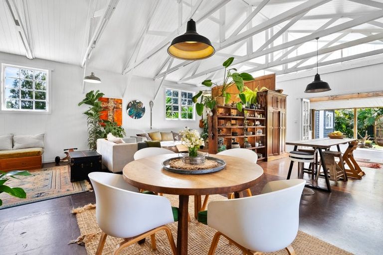 Photo of property in 6 Domain Road, Onerahi, Whangarei, 0110