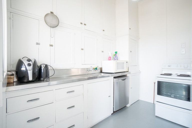 Photo of property in 15a Leeds Street, Milson, Palmerston North, 4414