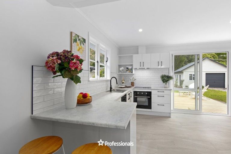 Photo of property in 179 Stokes Valley Road, Stokes Valley, Lower Hutt, 5019