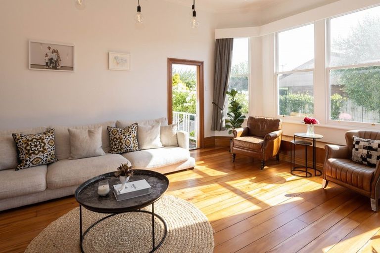 Photo of property in 49 Te Aute Road, Havelock North, 4130