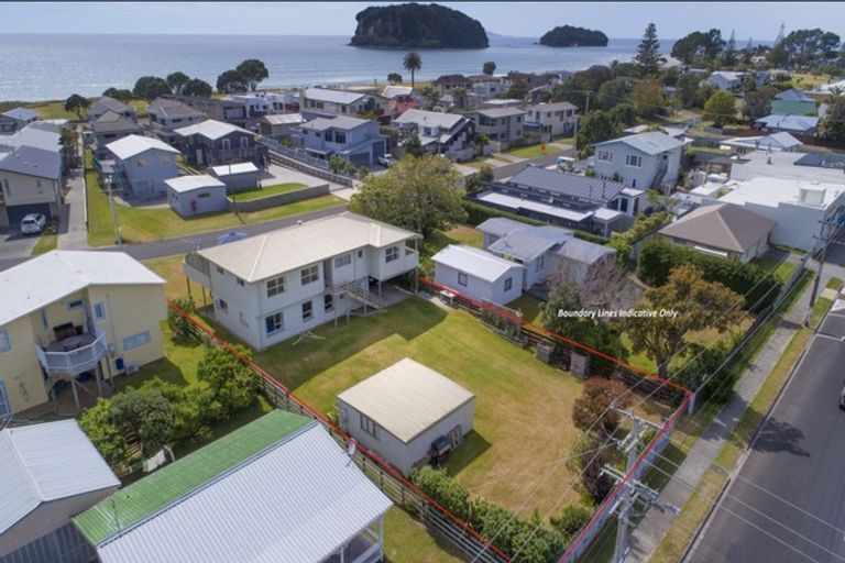 Photo of property in 320 Ocean Road, Whangamata, 3620